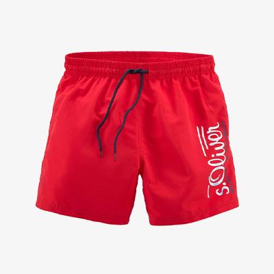Badehose in rot