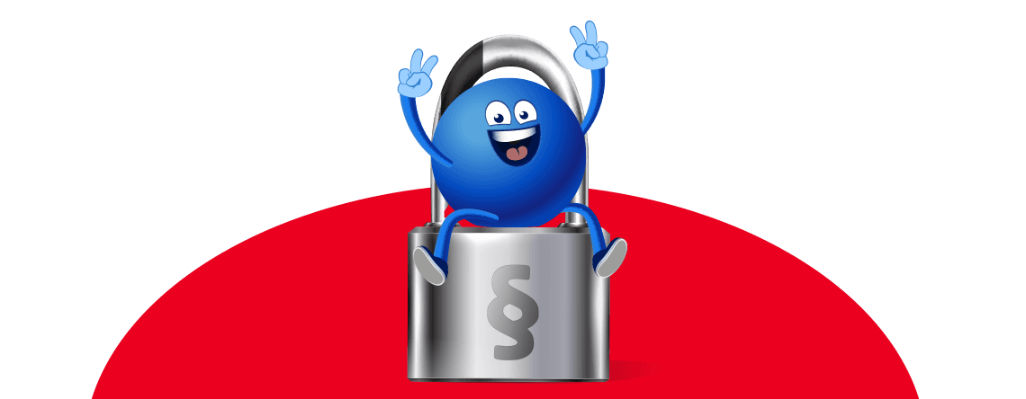 Blaue Figur sitzt fröhlich auf einem großen Vorhängeschloss mit Paragraphensymbol und zeigt beide Hände in Victory-Zeichen.