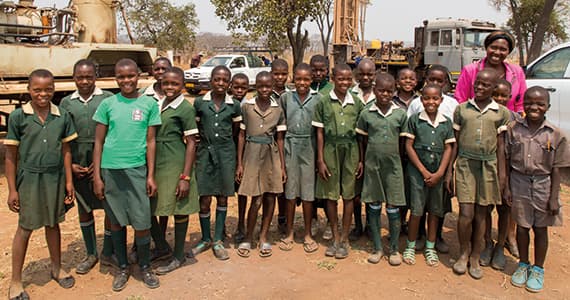 UNSER WASSER- & HYGIENE-PROJEKT IN SIMBABWE