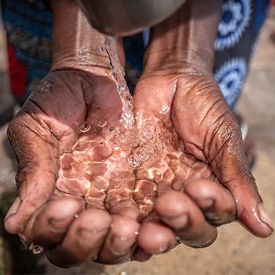 Errichtung von Brunnen, für eine bessere Trinkwasserversorgung
