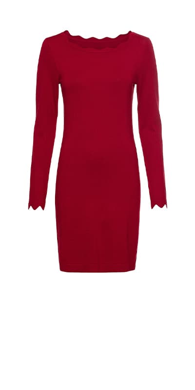 Dunkelrotes Strickkleid mit wellenförmigem Saum