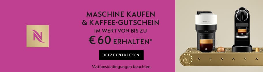 Maschine kaufen & Kaffee-Gutschein im Wert von bis zu €60 erhalten – drei verschiedene Kaffeemaschinen und ein gefülltes Glas auf Regal