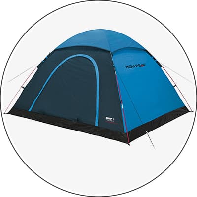 Blaue Kuppelzelt mit einem Eingang und der Aufschrift "HIGH PEAK".