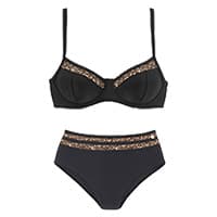 Schwarzer BH und Slip mit Spitze, flach ausgelegt