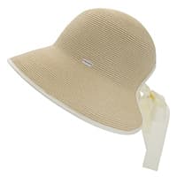 Beiger Glockenhut mit breiter Krempe und hellem Schleifenband am Hinterkopf