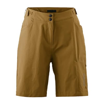 Braune kurze Hose mit geradem Schnitt, Gürtelschlaufen und seitlicher Tasche vorne frontal gezeigt