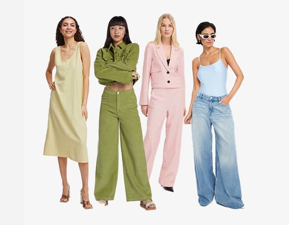 Vier Frauen in Sommeroutfits: gelbes Kleid, grünes Set mit weiter Hose, rosa Anzug und hellblaue Top-Jeans-Kombi