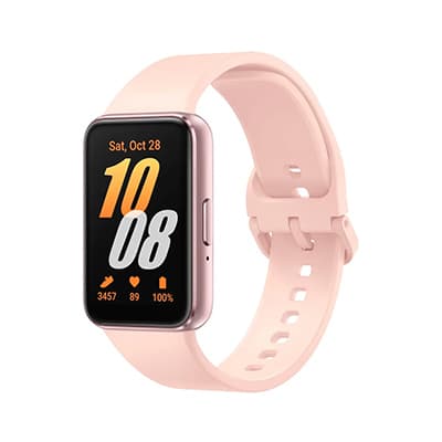 Rosa Fitness-Smartwatch mit rechteckigem Display, zeigt Datum, Uhrzeit, Schritte, Herzsymbol und Akkustand