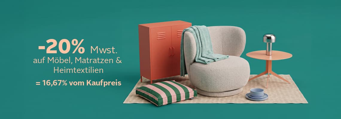 -20 % MwSt. auf Möbel, Matratzen und Heimtextilien – Sessel mit Decke, Schrank, Beistelltisch und Kissen auf Teppich
