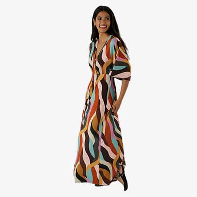 Langes Kleid mit V-Ausschnitt und weitem Schnitt, buntes Wellenmuster in Braun, Rosa, Blau, Gelb und Schwarz