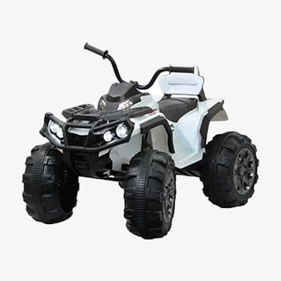 Weißes Kinder-Quad mit großen Reifen und Scheinwerfern, Lenker und Sitz sichtbar
